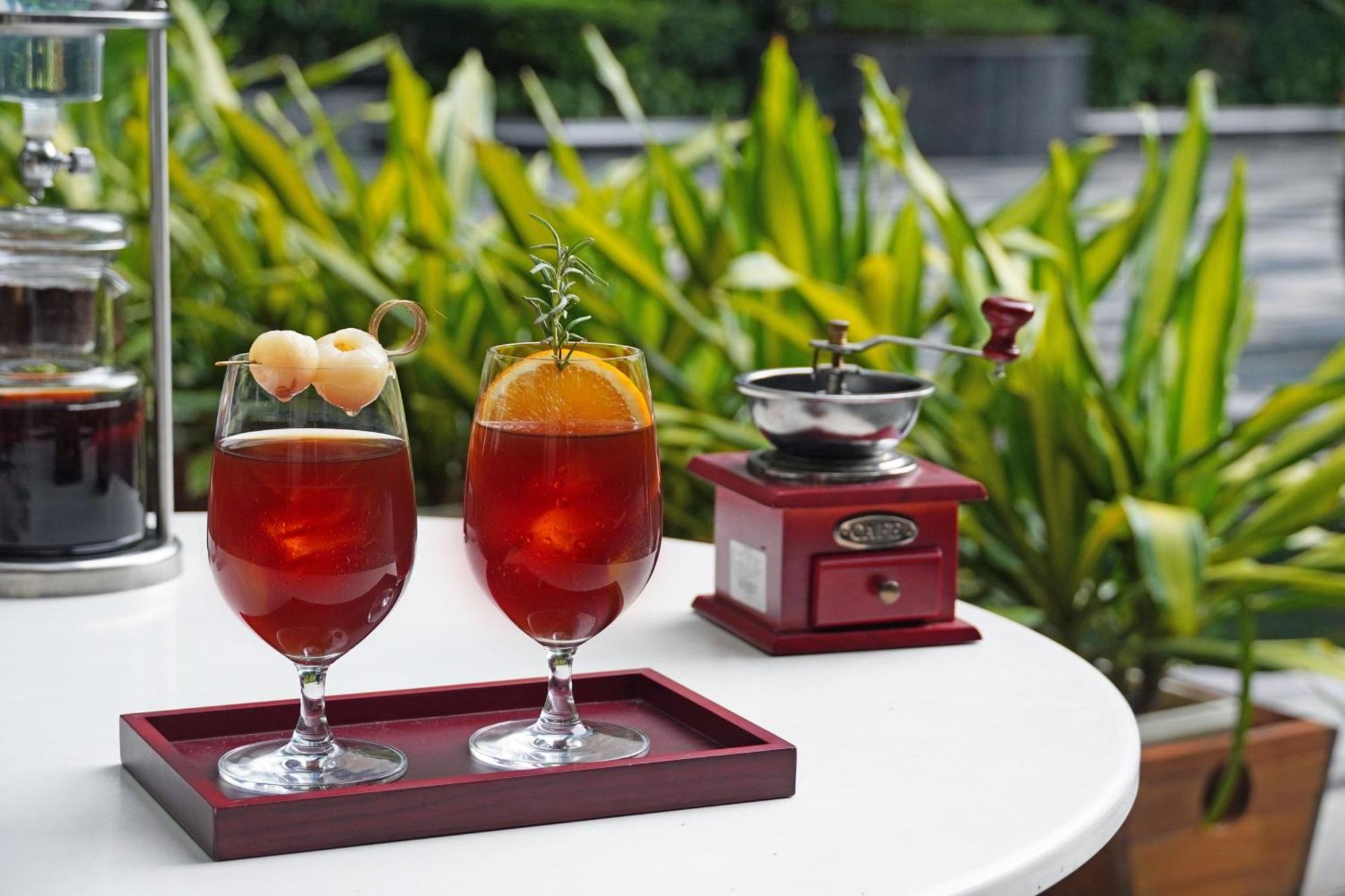 Hyatt Regency West Hanoi Exteriör bild