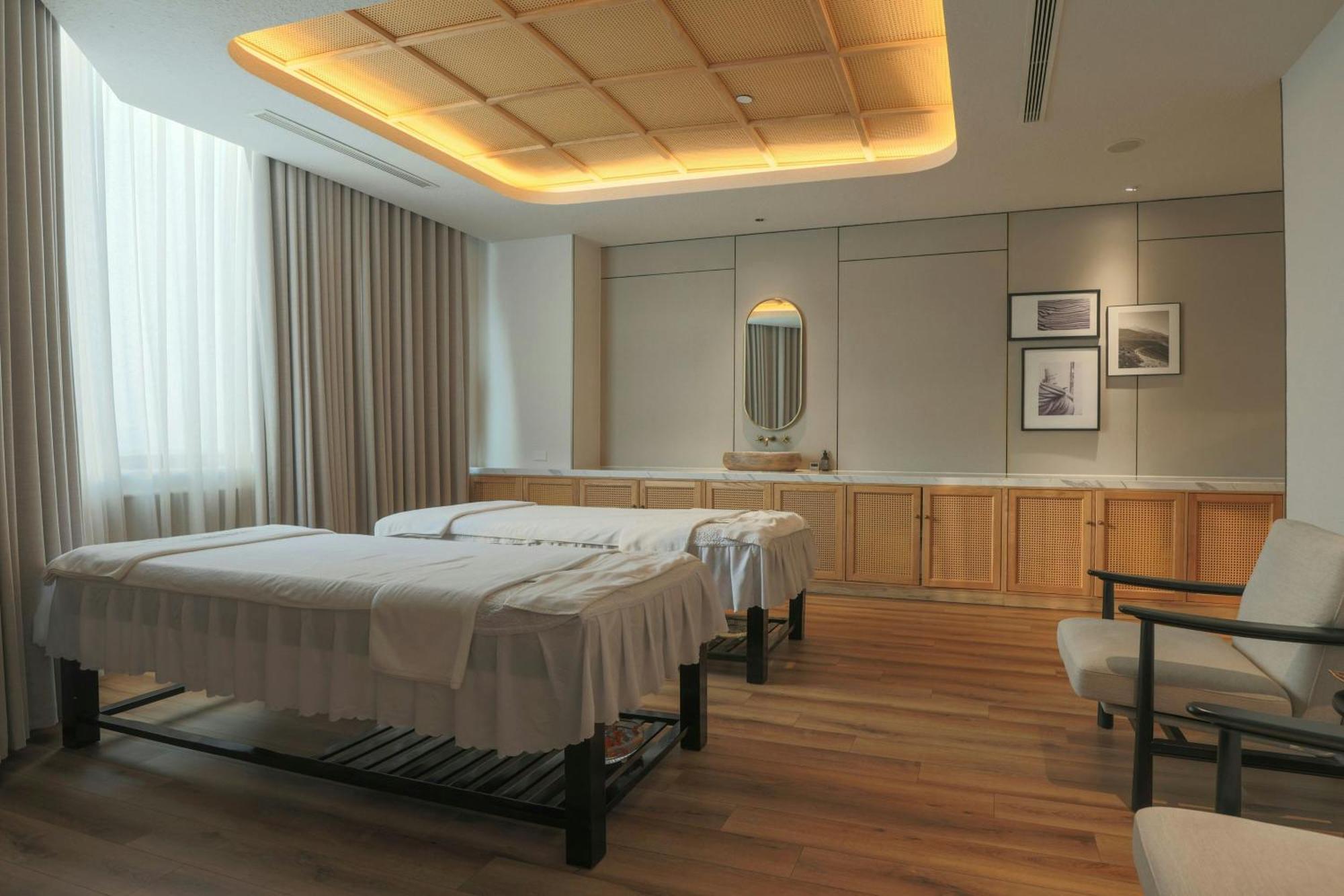 Hyatt Regency West Hanoi Exteriör bild